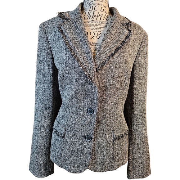 Norton McNaughton Gray Tweed Blazer with Black Flower - Picture 7 of 10